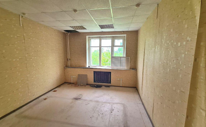  Здание свободного назначения фото