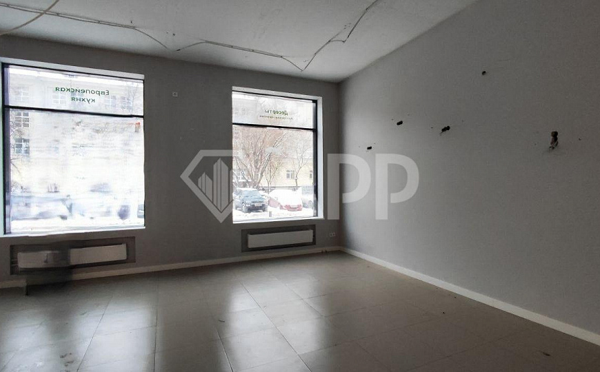 Сдаю площадь в ЖК, в стилобате, 127 м. фото