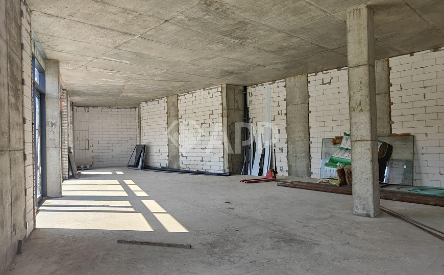 Сдаю отдельно стоящее здание, 800 м² фото