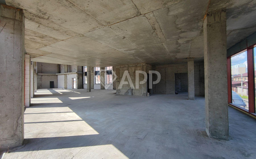 Сдаю отдельно стоящее здание, 800 м² фото