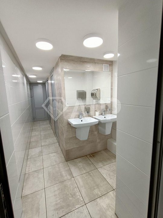 Офис (здание) 450-937 м² фото