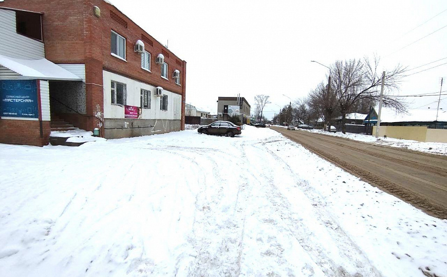 Помещения под магазин, офис 80 м2 фото