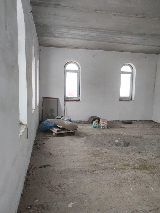 Продажа здания на первой линии в п. Волжский фото