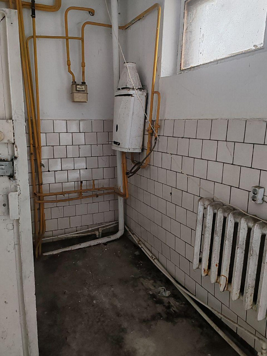 Продажа здания на первой линии в п. Волжский фото