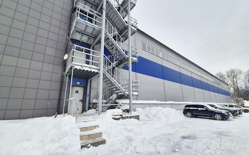 Сдам склад 3000 кв.м. фото