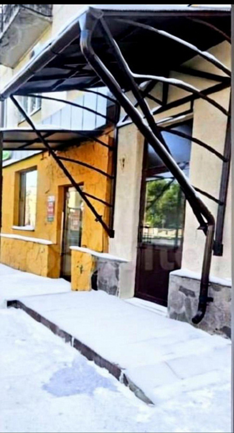 Торговое помещение 109 м2 фото