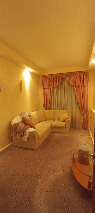 Сдается помещение пристрой к торговому центру фото