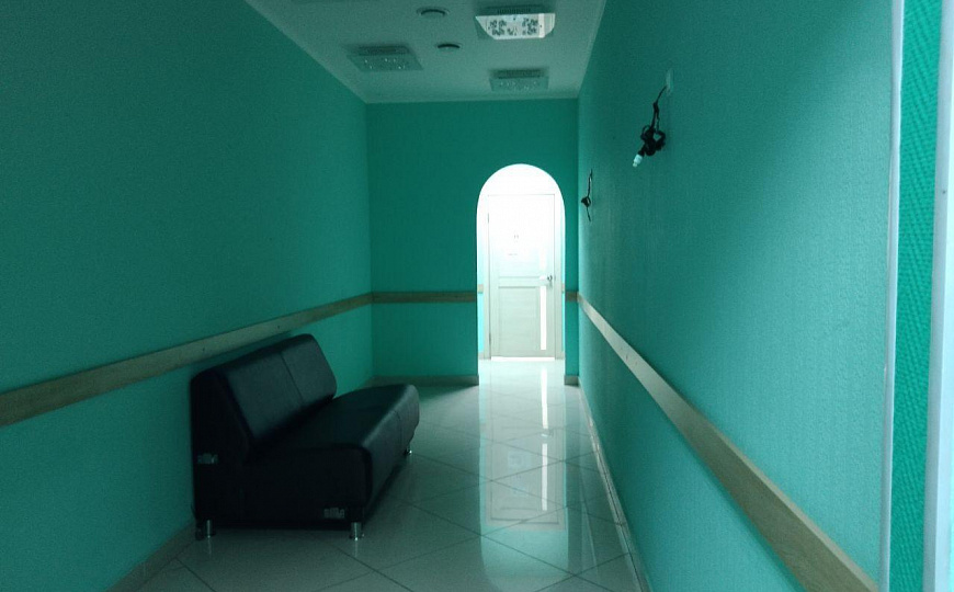  Помещение с арендаторами фото