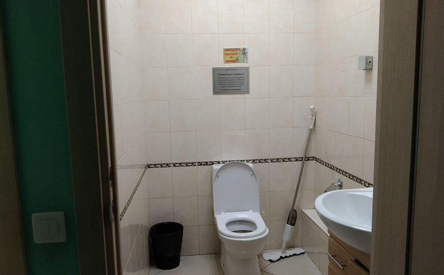  Помещение с арендаторами фото