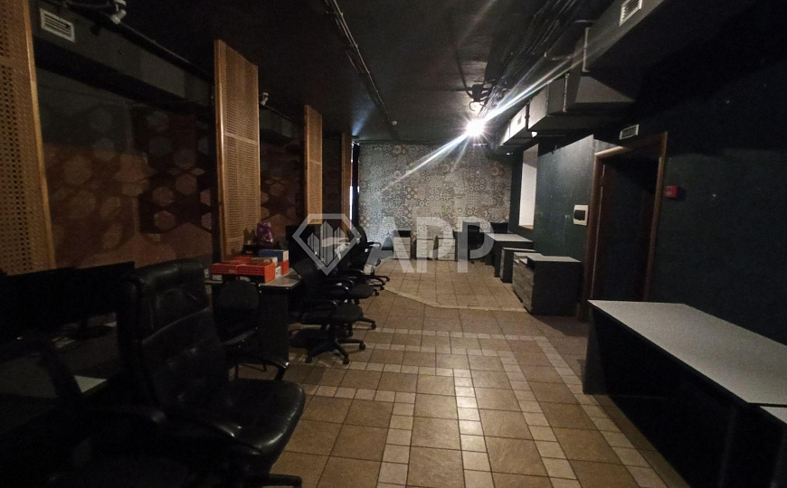 Сдаю помещение в центре Красной, 333 м² фото