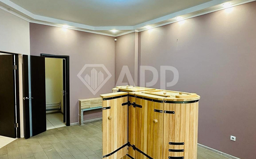 Сдаю офис 60м² на Чистопольской 79 фото