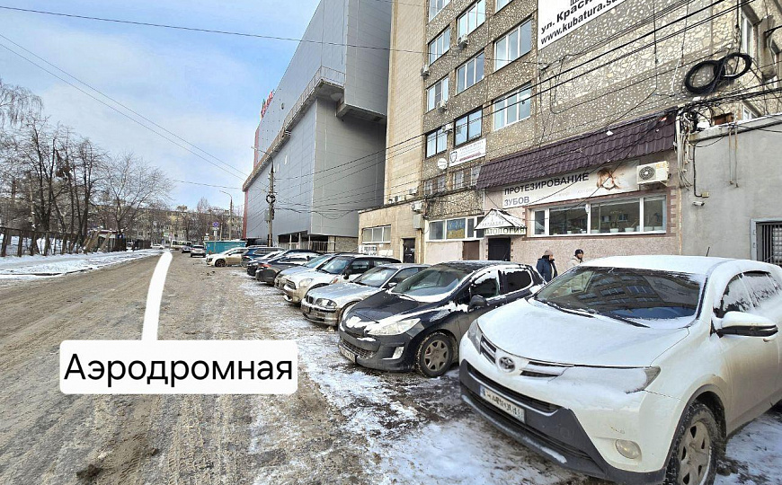 Помещение свободного назначения в центре, 650 м2 фото