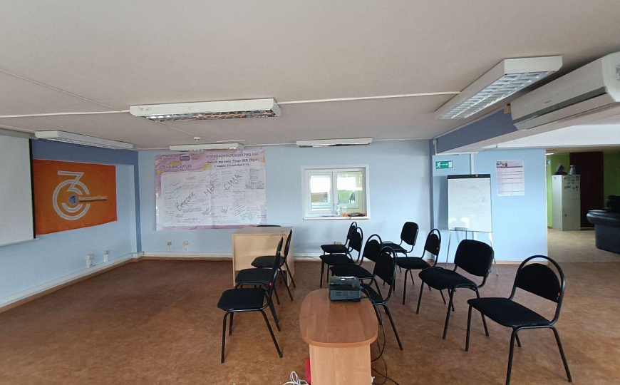 Помещение свободного назначения в центре, 650 м2 фото