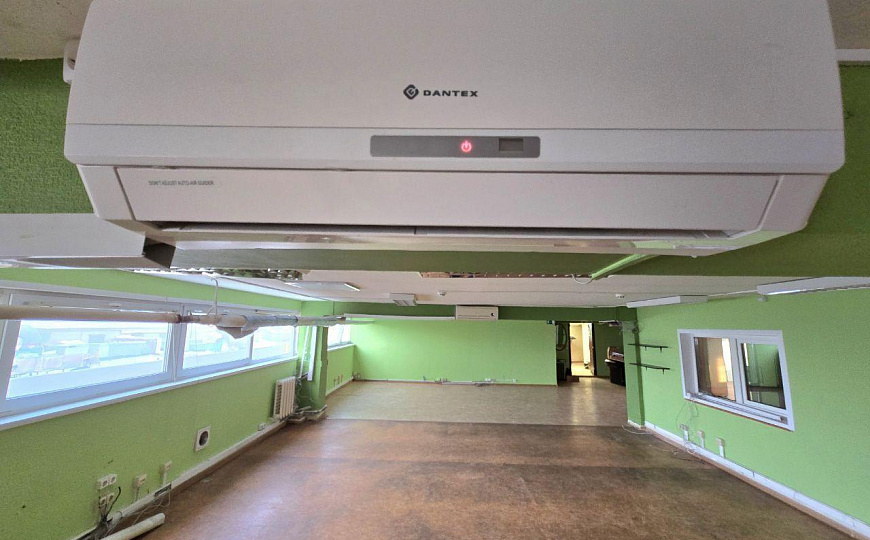 Помещение свободного назначения в центре, 650 м2 фото