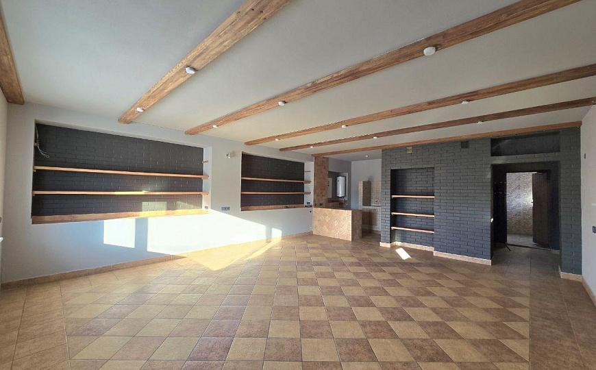 Помещение свободного назначения на 9 просеке, 877 м2 фото