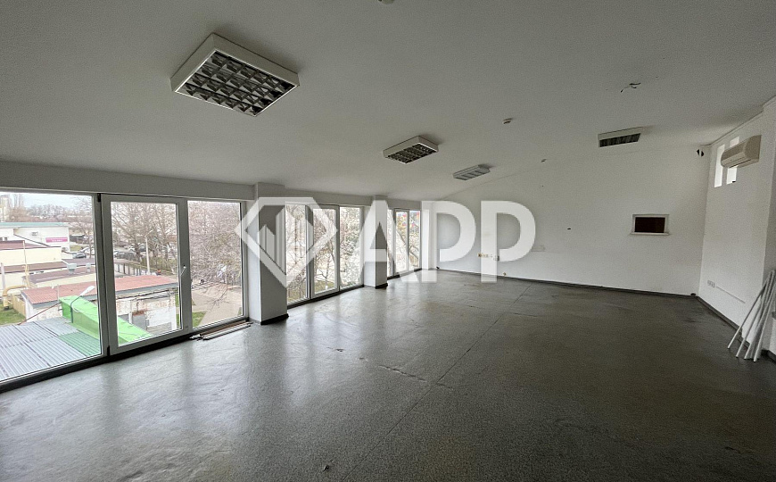 Продаю нежилое здание, 357.8 м² фото