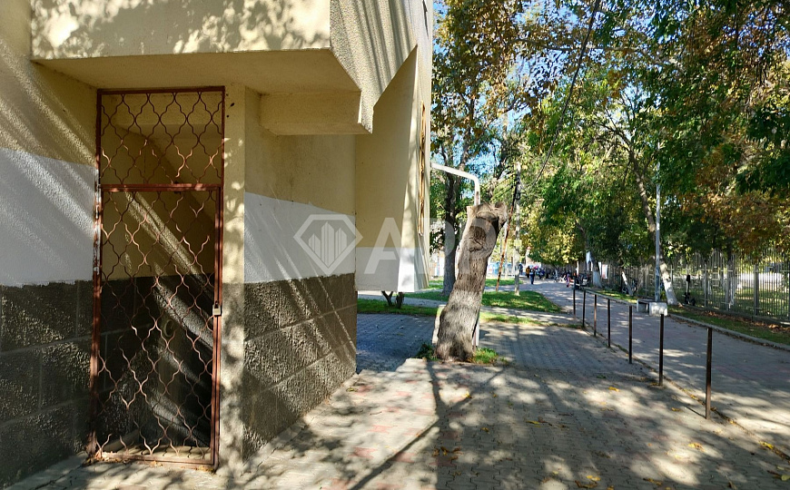 Продаю нежилое здание, 357.8 м² фото