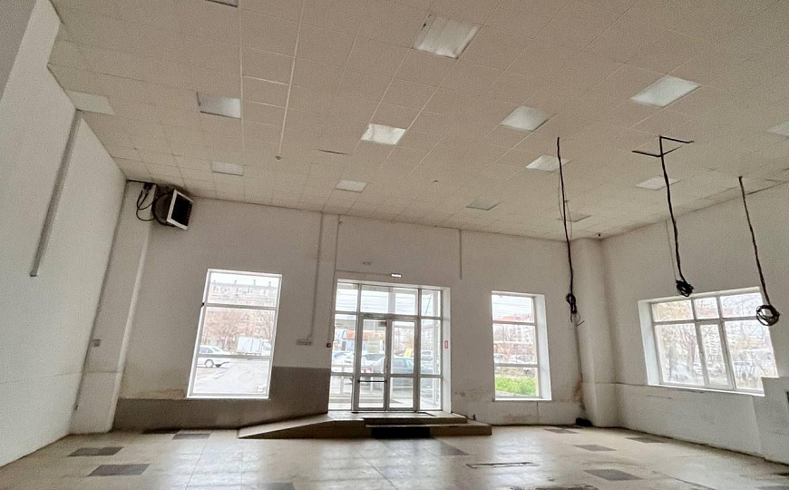 От 10 метров, автотрафик фото