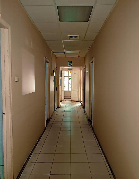 Торговое помещение 239 м2 фото