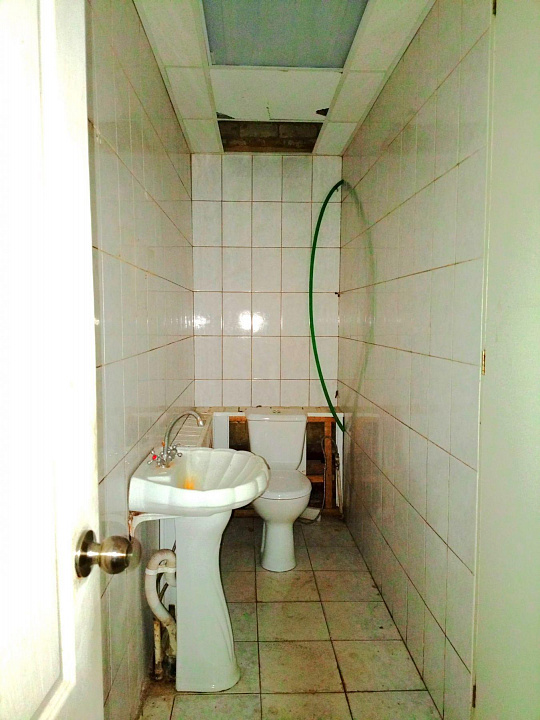 Торговое помещение 239 м2 фото