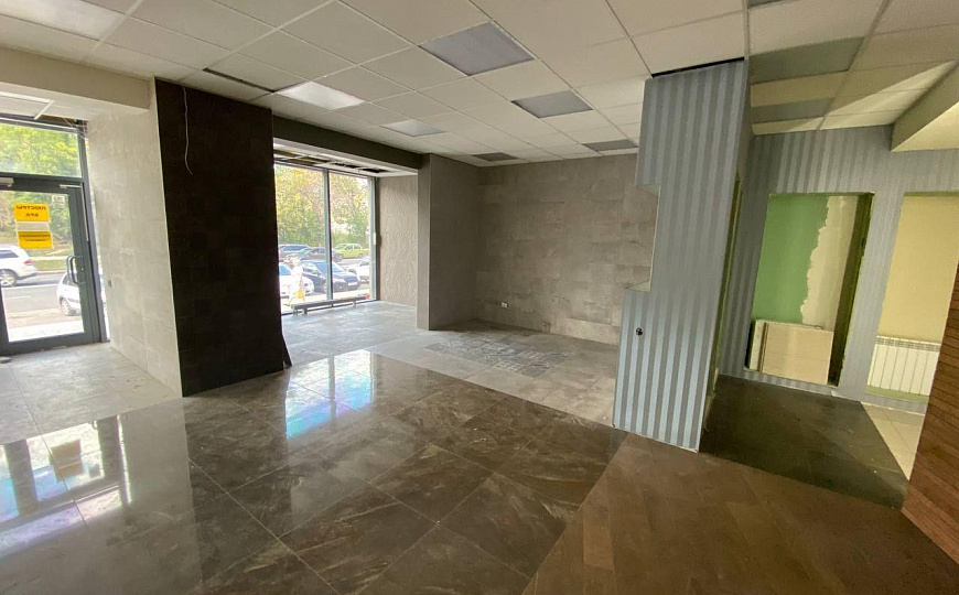 Помещение на 1 линии, 271 м² фото