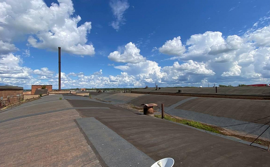 Продам ЗУ 9 Га с пром. строениями, 31 000 м² фото