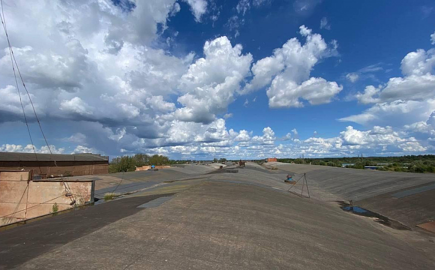 Продам ЗУ 9 Га с пром. строениями, 31 000 м² фото