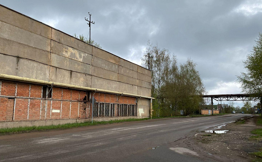 Продам ЗУ 9 Га с пром. строениями, 31 000 м² фото