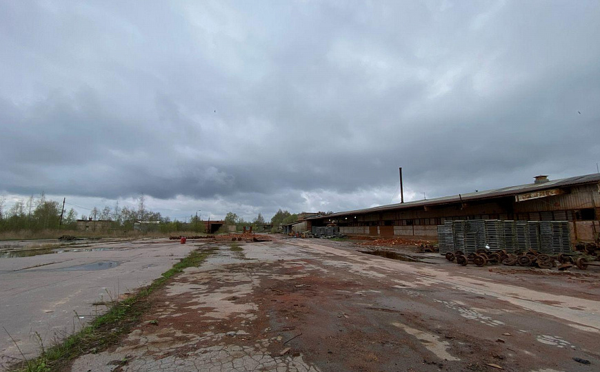 Продам ЗУ 9 Га с пром. строениями, 31 000 м² фото