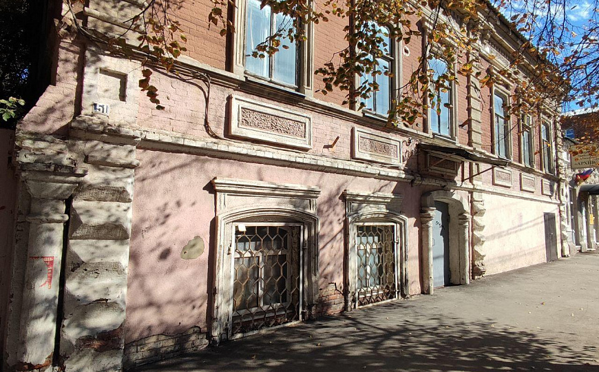 Здание в центре, 336,2 кв.м. фото