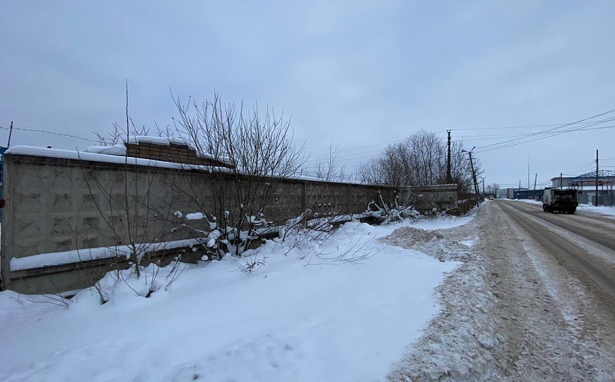 Сдам земельный участок за забором, 3 800 м² фото