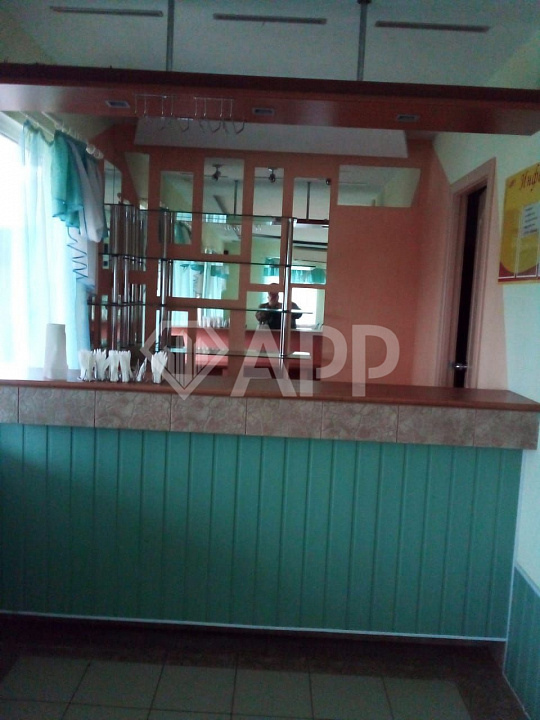 Продается кафе с оборудованием 72 кв.м. фото