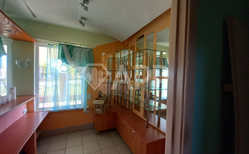 Продается кафе с оборудованием 72 кв.м. фото