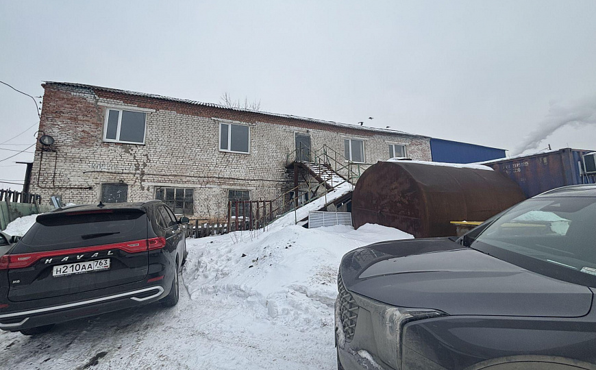 Аренда  склада в городе, 342 м² фото