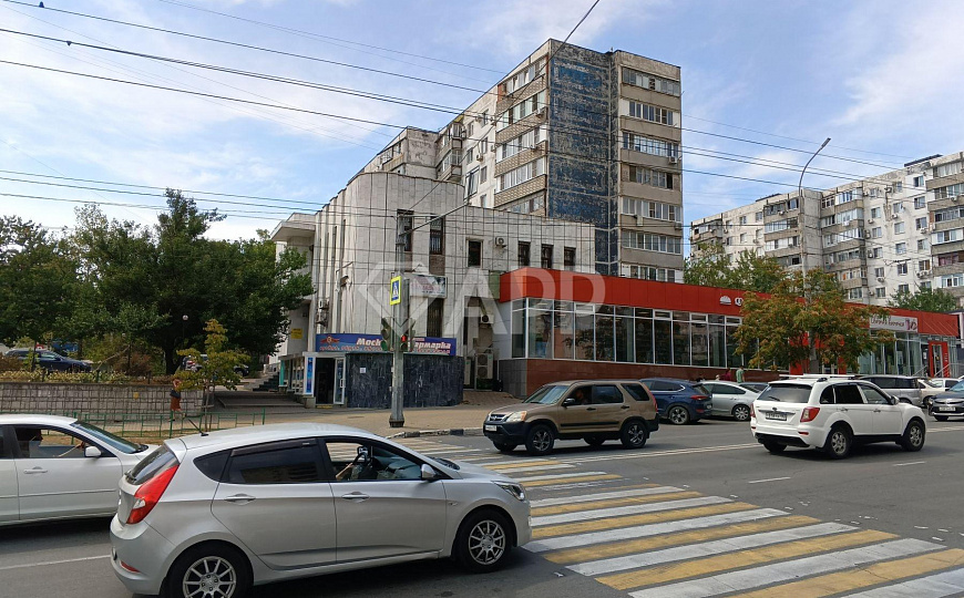 Продаю отдельно-стоящее здание, 501 м² фото