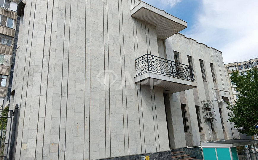 Продаю отдельно-стоящее здание, 501 м² фото