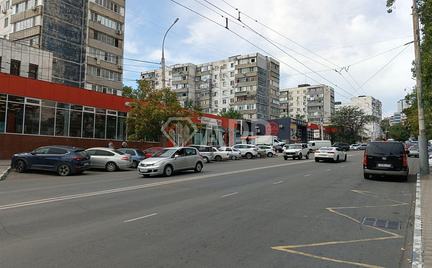 Продаю отдельно-стоящее здание, 501 м² фото