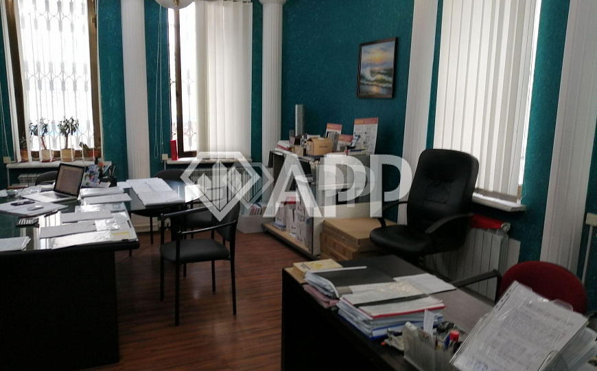 Продаю отдельно-стоящее здание, 501 м² фото