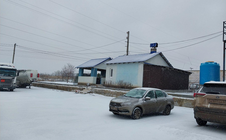 Продается участок земли площадью 0,5 Га с фундаментом под АЗС на федеральной автодороге фото