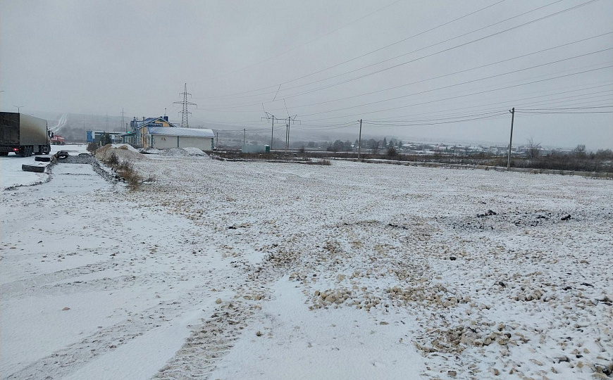 Продается участок земли площадью 0,5 Га с фундаментом под АЗС на федеральной автодороге фото