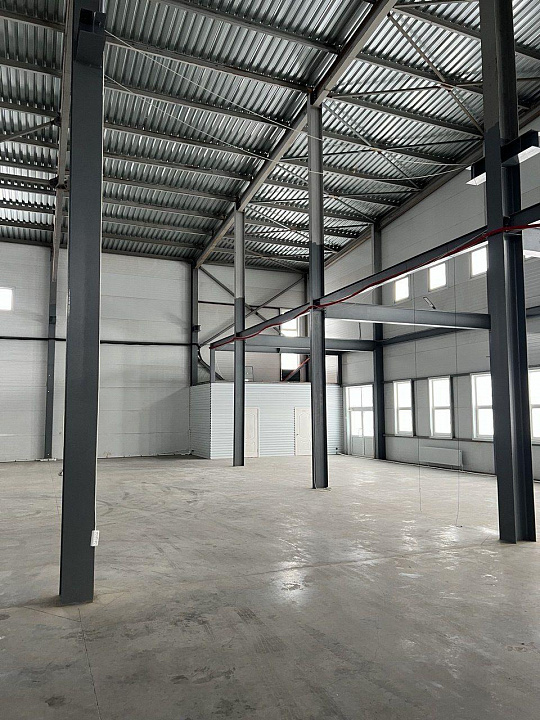 Складское помещение 853 м² фото