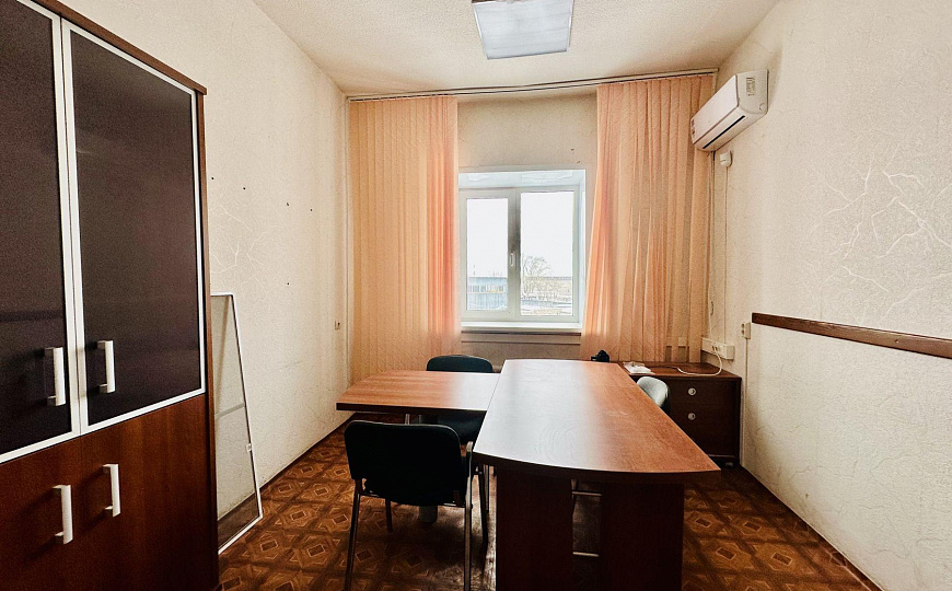 Аренда  офиса 123,7  м2 на ул. Суворова фото