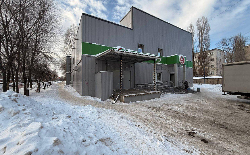 Производство, фитнесцентр, детская студия, магазин 300 м2 фото