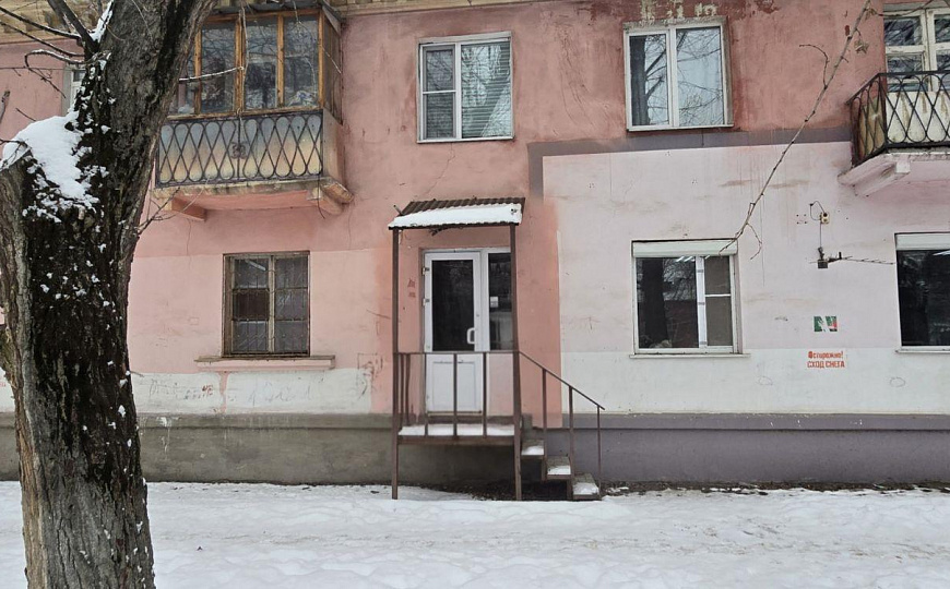 Помещение свободного назначения на 1 линии фото