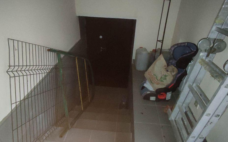 Сдам аренду отдельностоящее здание, можно по частям. фото