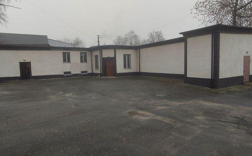 Сдам аренду отдельностоящее здание, можно по частям. фото