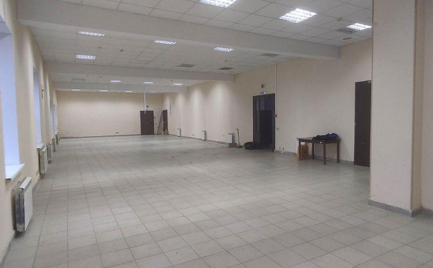 Сдам аренду отдельностоящее здание, можно по частям. фото