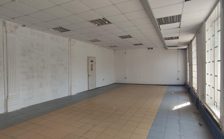 Помещение на трафике 89 м2 фото