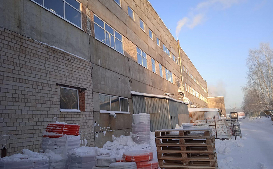 Сдается складское помещение 1700 м² фото