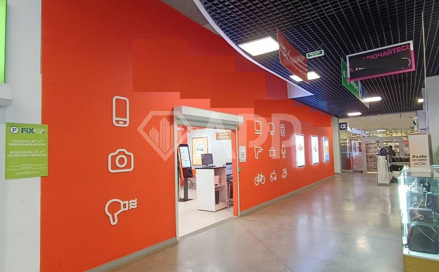 Сдаю торговое помещение 220м²  фото